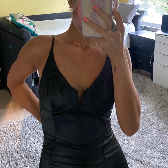 PacSun black mini satin dress w/ underwire - Picture 3 of 7